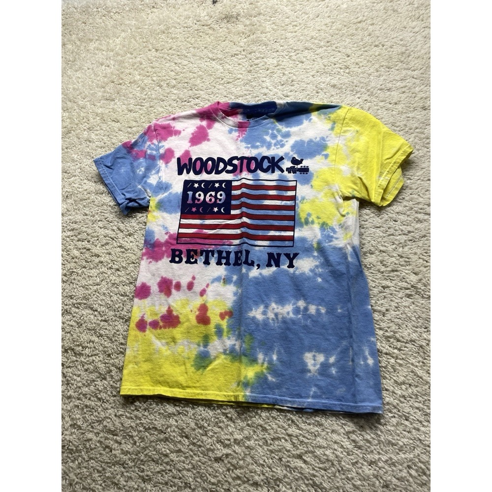 Woodstock 1969 Tie Dye Bethel, New York Tshirt Women's Small EUC